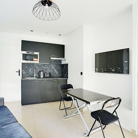 شقة Magnifique 3 Pieces Paris 18Eme المظهر الخارجي الصورة